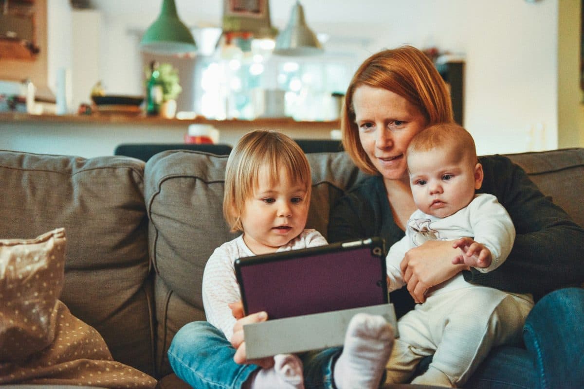 Ayudas para familias numerosas en situación de desempleo 2026